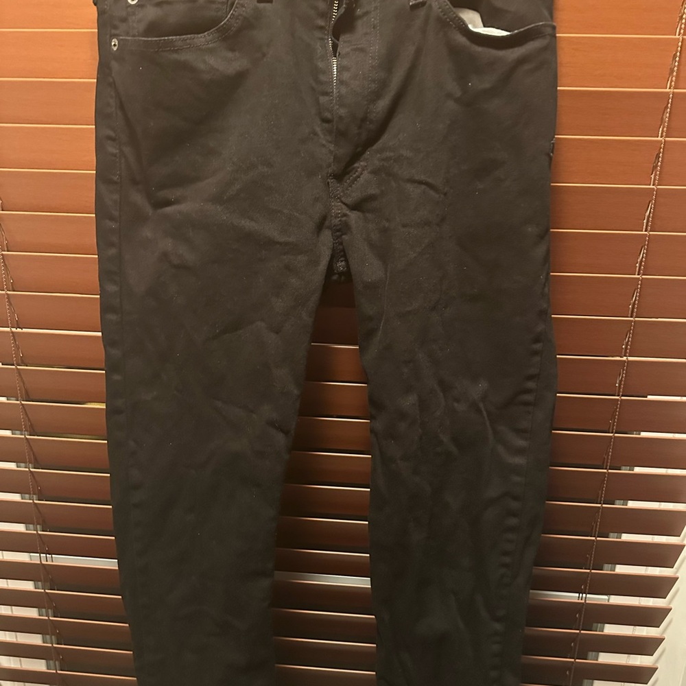 Black Denim Levi’s Jeans 👖